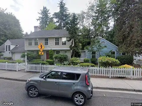 Ne 127Th Pl, Kirkland, WA 98034