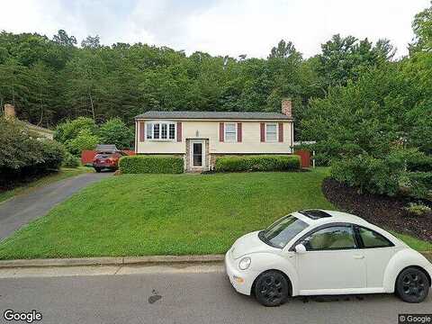 Estates, ROANOKE, VA 24014