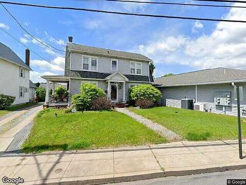 Main, OLD FORGE, PA 18518