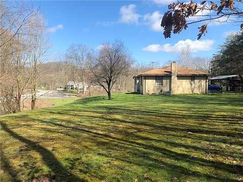 Chapel Rd, Aliquippa, PA 15001
