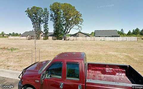 Shannon Pl, Lebanon, OR 97355