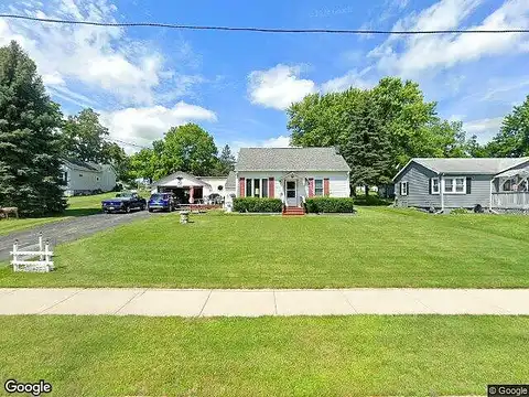 Dann, WHITEWATER, WI 53190
