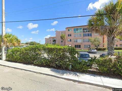 Somerset, LAUDERDALE LAKES, FL 33311