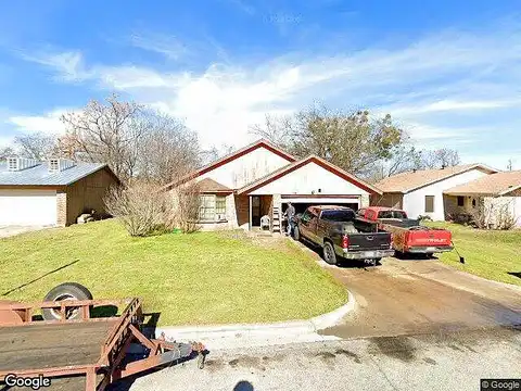 Doyle, GRANBURY, TX 76048