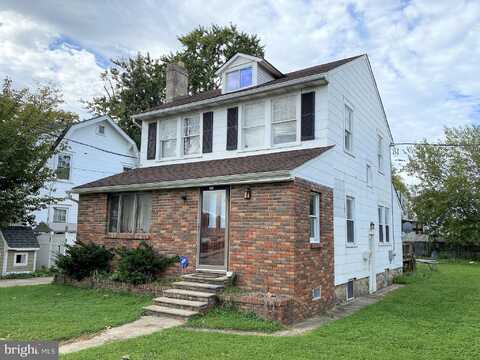 Amosland Rd, PROSPECT PARK, PA 19076