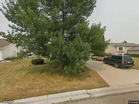 Village Green, MOORHEAD, MN 56560