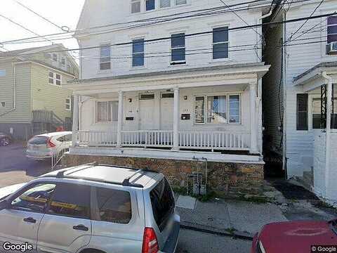 Chestnut, HAZLETON, PA 18201