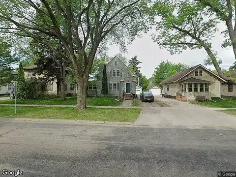 5Th, MOORHEAD, MN 56560