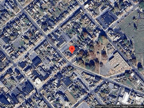 Locust St, Columbia, PA 17512