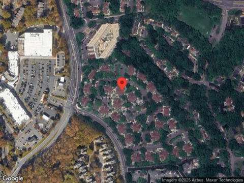 Villaridge Dr, Reston, VA 20191