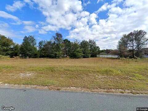 Saddle Cir, Waycross, GA 31503