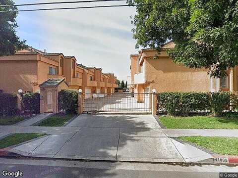 Arthur Ave #21, Paramount, CA 90723