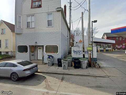 Greenfield, MILWAUKEE, WI 53204