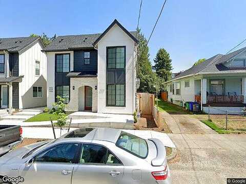14Th, PORTLAND, OR 97211