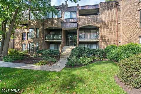 Chestnut Grove Square, Reston, VA 20190