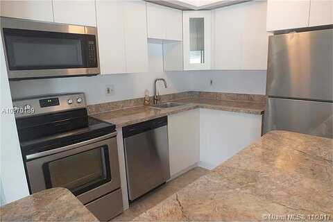 E Clairmont Circle, Tamarac, FL 33321