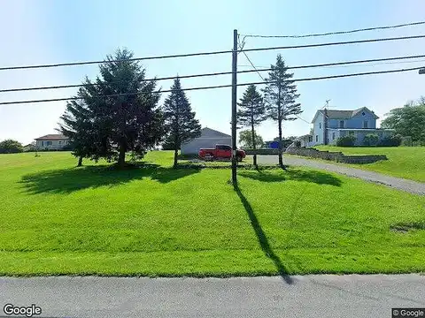 Milanville Rd, Beach Lake, PA 18405