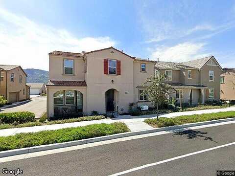 Harvest Loop, Santa Paula, CA 93060