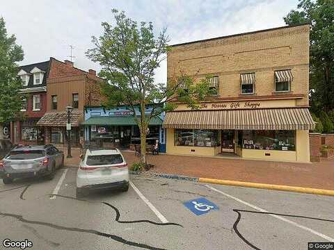 End Ave, Beaver, PA 15009