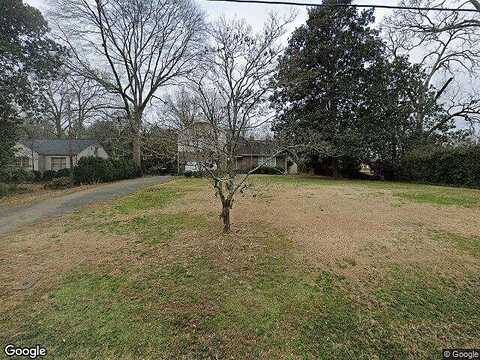 Woodland Dr, Rome, GA 30161