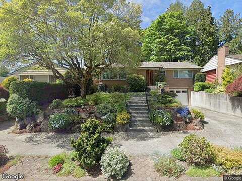 52Nd Avenue Ne, Seattle, WA 98115