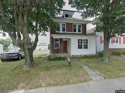 E George Street, York, PA 17408