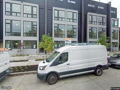 Valley Street, Seattle, WA 98109