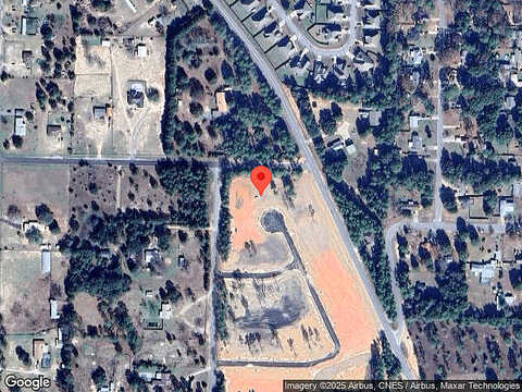 Phoenix Court, Crestview, FL 32539