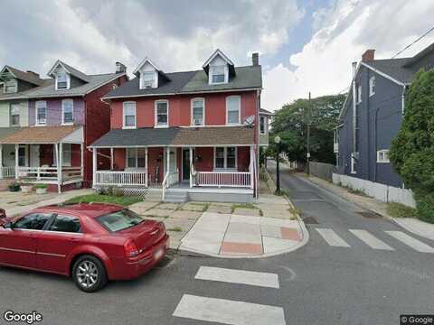 Green St, LANCASTER, PA 17602