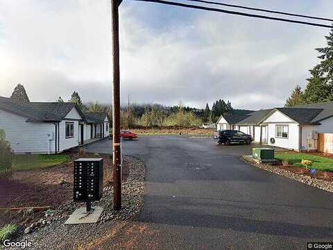 37Th Ct, Sweet Home, OR 97386