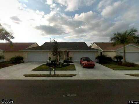 Mandalay Cir #32, Naples, FL 34112