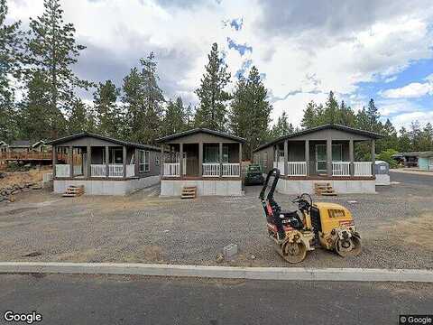 Cinder Lane, Bend, OR 97702