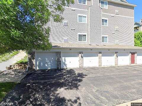 Collegeview Drive, Eden Prairie, MN 55347
