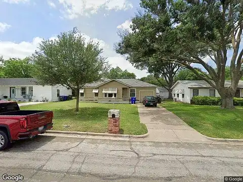 N 21 A St, Waco, TX 76708