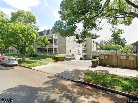 E Chestnut Ave #F, Santa Ana, CA 92701