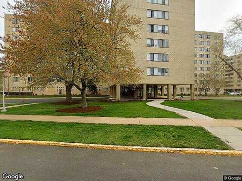 Wakefield Drive, Alexandria, VA 22307
