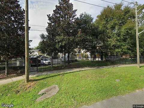 Sw 35Th Place, Gainesville, FL 32608