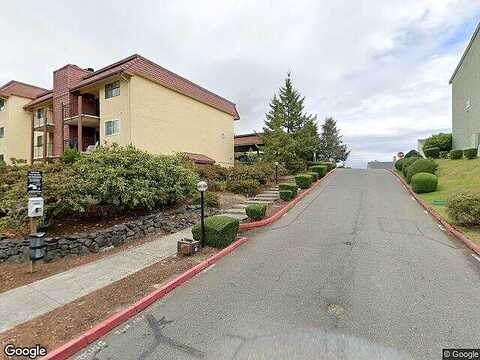 W Sunn Fjord Lane, Bremerton, WA 98312