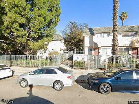 Roscoe Blvd #6, Northridge, CA 91325