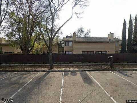 St #30, Merced, CA 95348