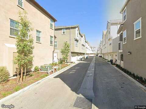Apricot Ln, Fillmore, CA 93015