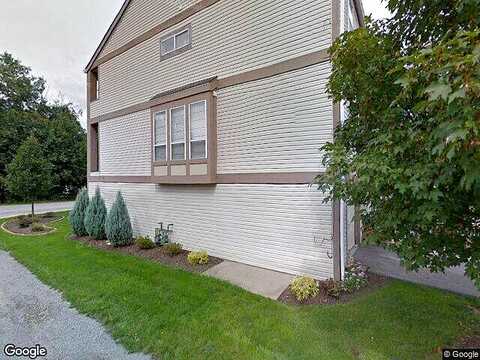 Riverside Dr #H, Beaver, PA 15009