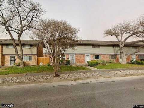 E Silver Sands Dr #127, San Antonio, TX 78216
