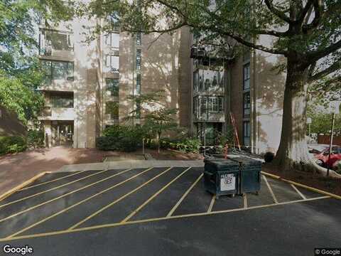 Washington Plaza W, Reston, VA 20190
