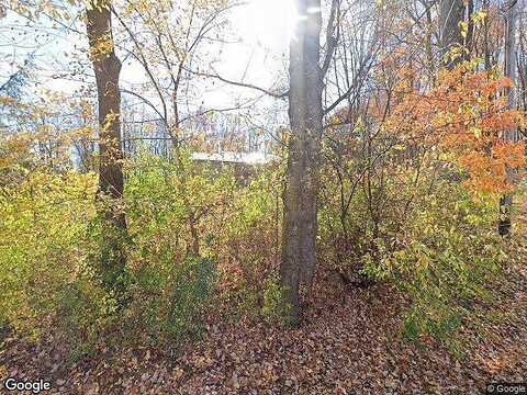 Rolling Hills Rd, Ruffs Dale, PA 15679