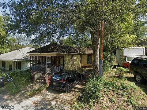 10Th, PHENIX CITY, AL 36867
