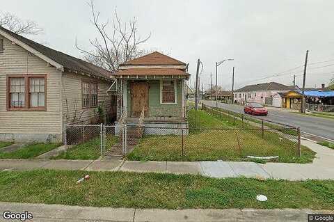 Congress, NEW ORLEANS, LA 70117