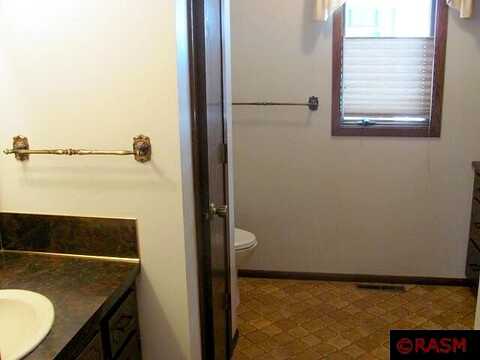 Nottingham, NORTH MANKATO, MN 56003