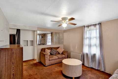 10Th, PUEBLO, CO 81001