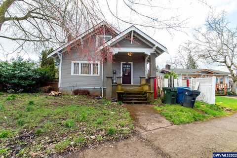 Center, SALEM, OR 97301